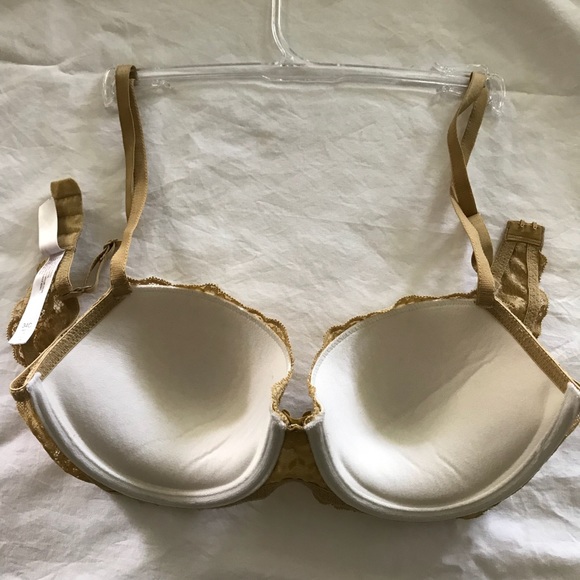 ⛔️SOLD⛔️ Push-up bra - Picture 4 of 5